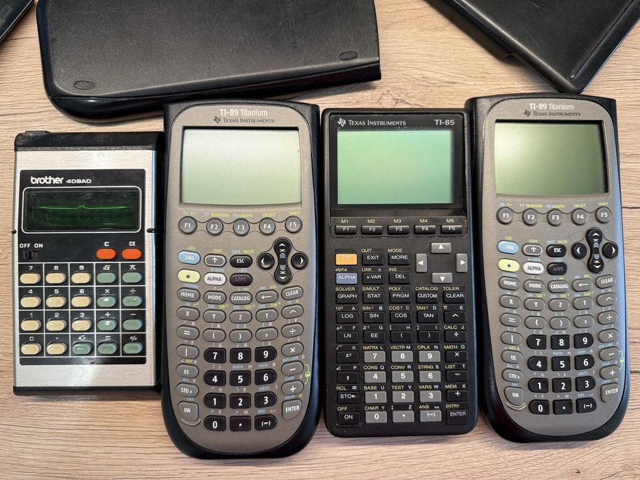 Calculatoare X4 Texas Instruments Ti89 titanium 89 85 Brother Citizen