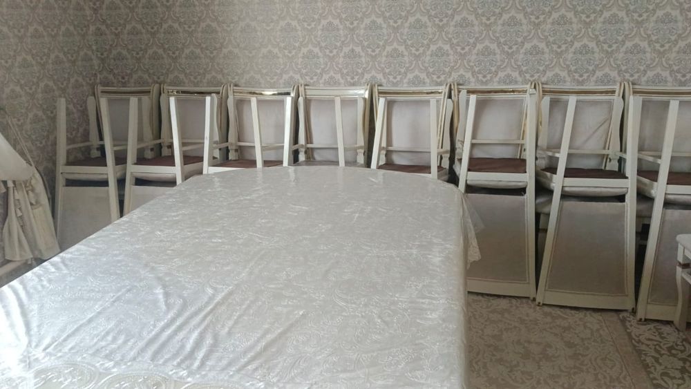 Стол стуля сатылады