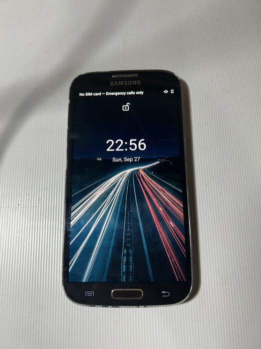 Samsung galaxy S8 и Samsung galaxy S4