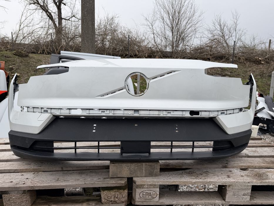 Броня Volvo EX30 2023 год.-
