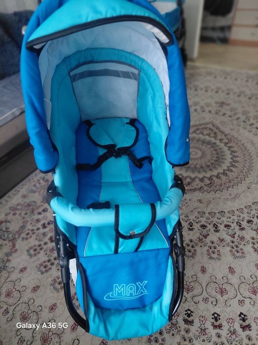 Продам коляску 1×3