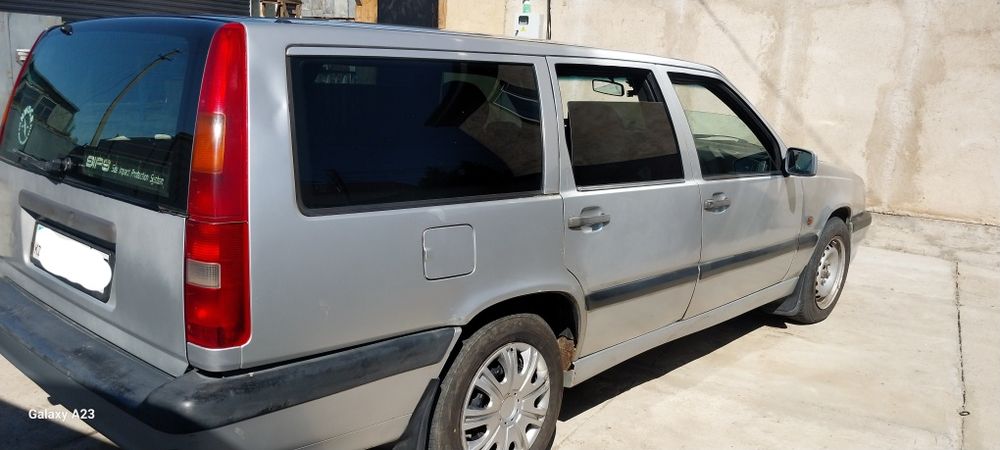 Автомобиль VOLVO 850