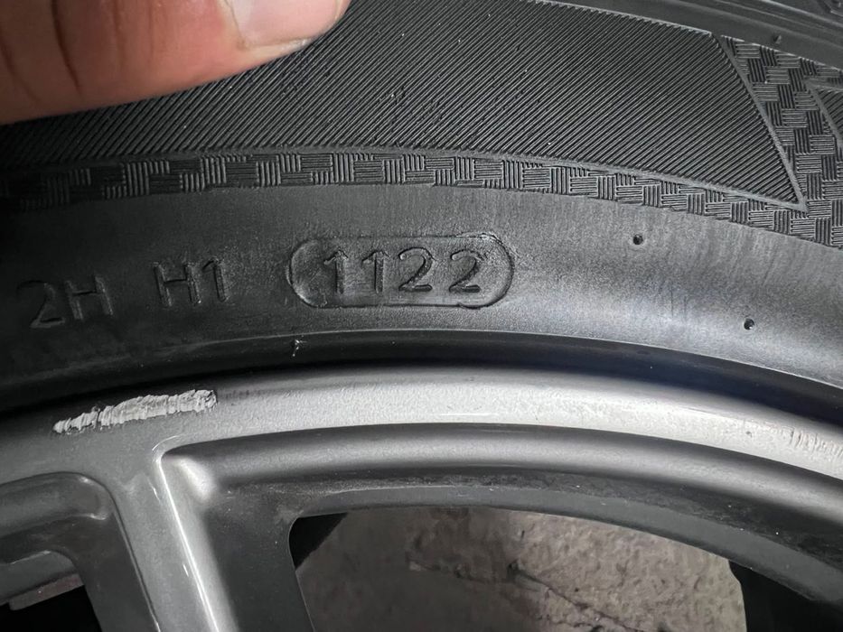 Продаеться Диски от G30