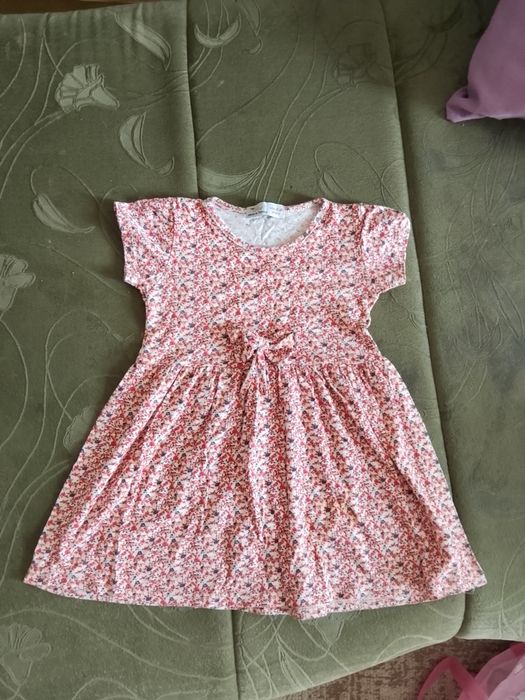 Продам платье на девочку