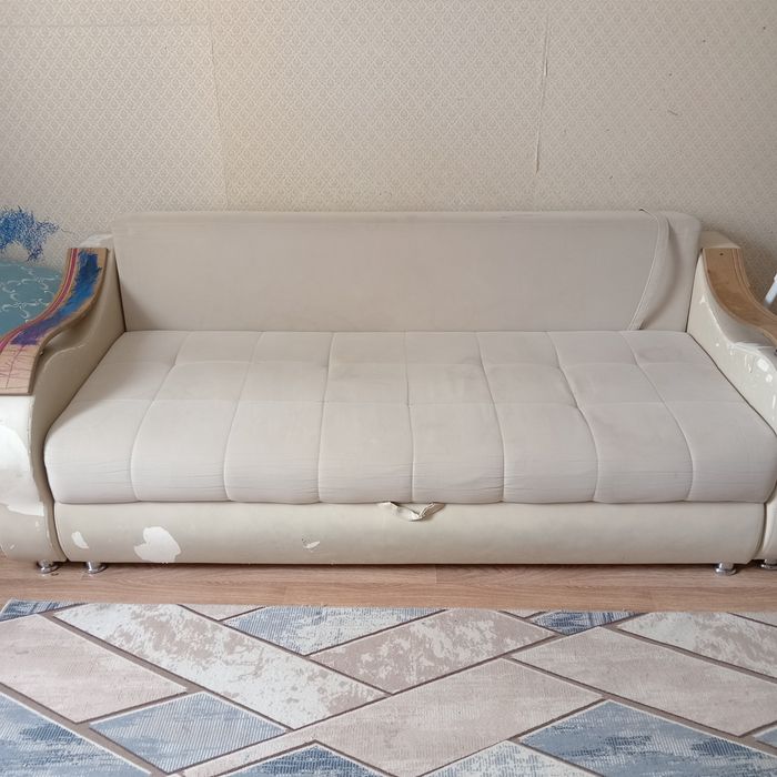 Продам диван. 30000тг