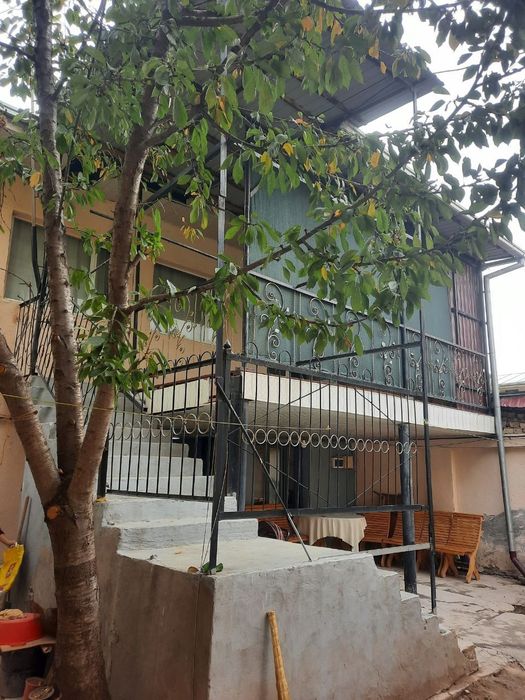 Киров. 3 сўтик. 5 та хона. Ҳокимият орқаси