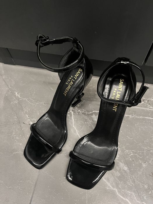 Дамски Сандали YSL