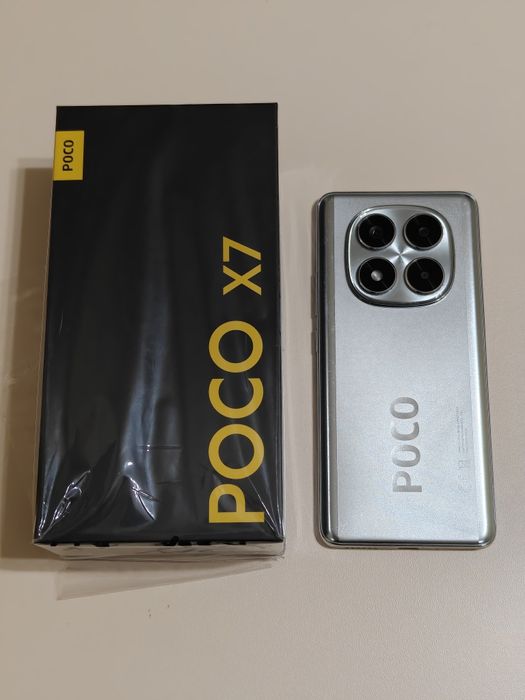 Poco X7 512 gb Ram 12 5G