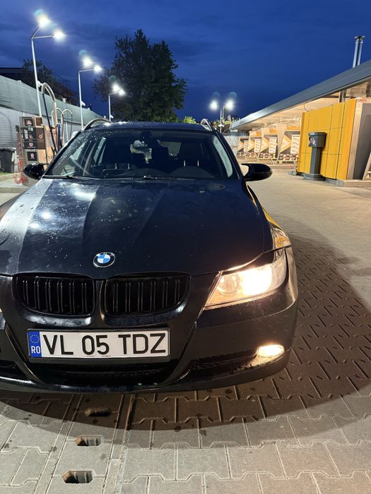 BMW E91 318d 2006 Preț 2500€ Negociabil