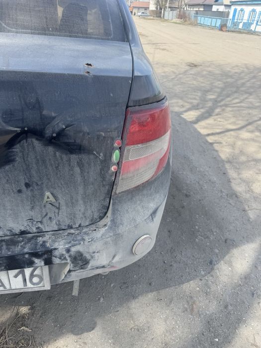 Granta продам машину