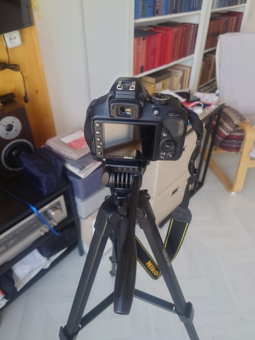 Продам фотоаппарат Nikon d3300