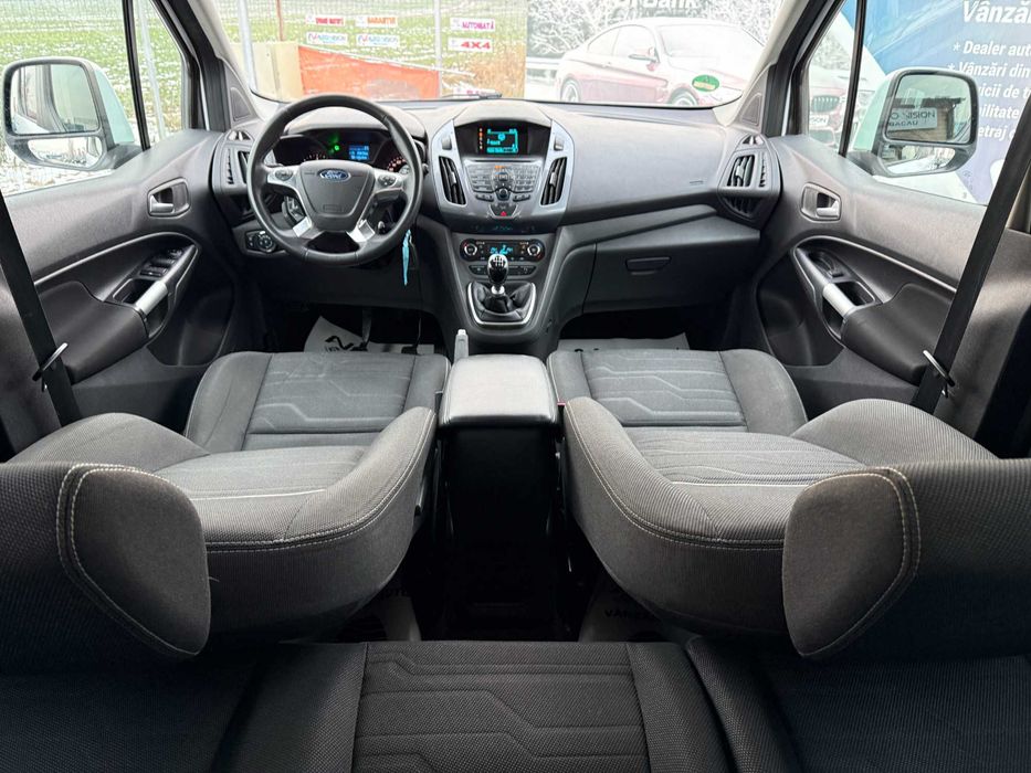 *RATE*Ford Tourneo Connect Grand maxi 7loc 1.6TDci 116CP 06/2015 TOP!