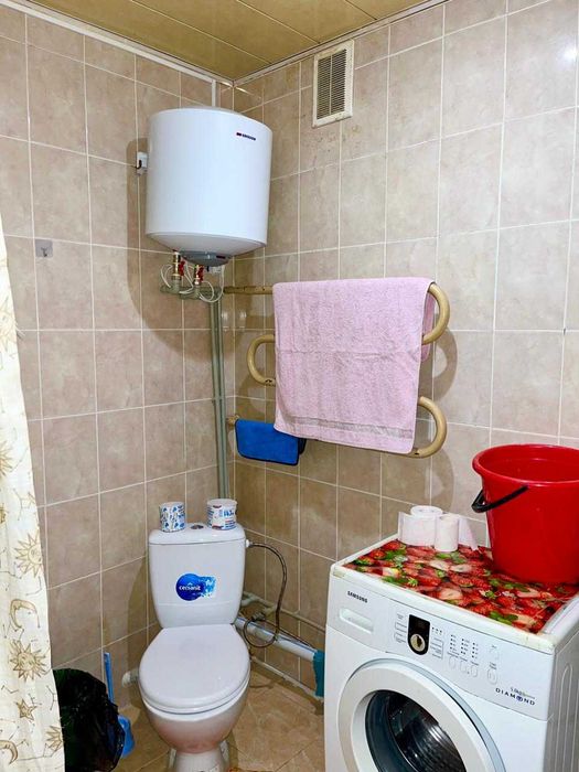 посуточно 3 ком кв 14 микр 3 дом 1 этаж ,набережная 5 мин. до моря