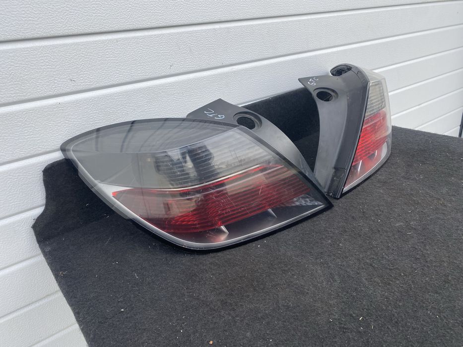 Stop stanga stop dreapta stopuri lampi triple Opel Astra H GTC
