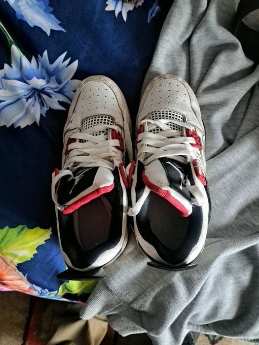 Adidasi originali de la nr37 la  40
