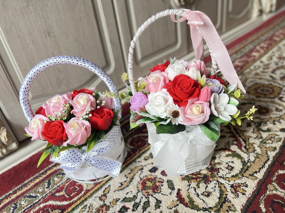 Gullar bayramga tanlab olila