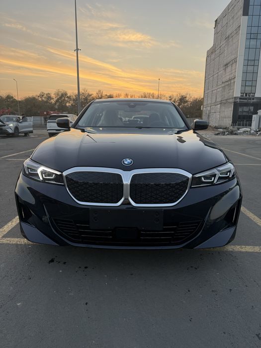 Bmw i3 35L restyle oxirgisi tayyor notarius