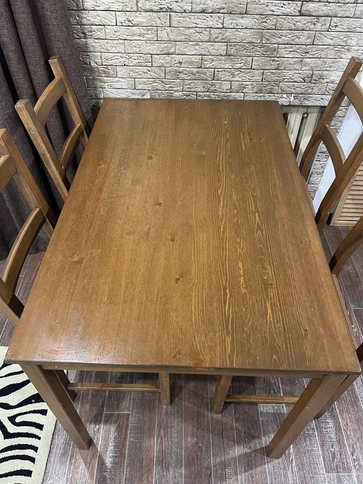 Продам Стол со стульями ( IKea )