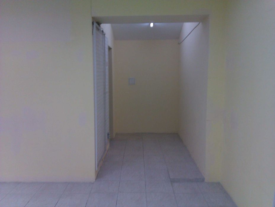 Дава се под наем Магазин в Шумен, Боян Българанов 2 - 52 кв.м за 255 € - Снимка #2