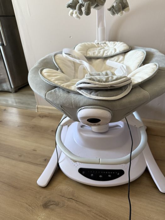 Бебешка музикална люлка/намалена