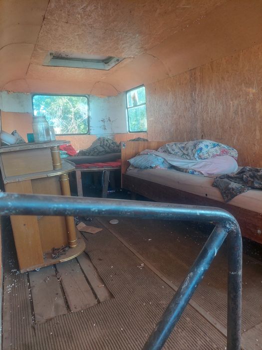 Для охраны находиться Есике