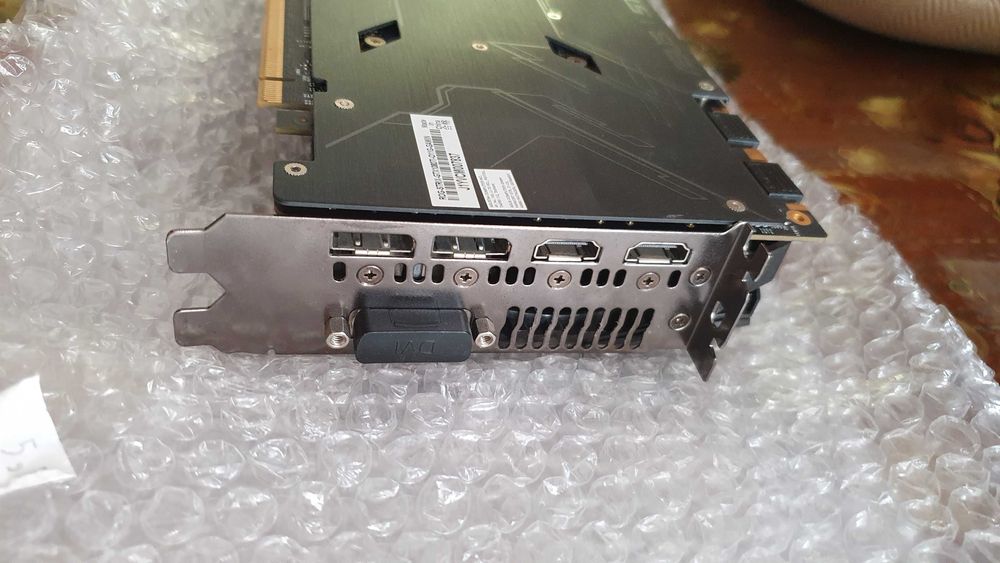 Asus ROG STRIX 1080ti OC 11GB