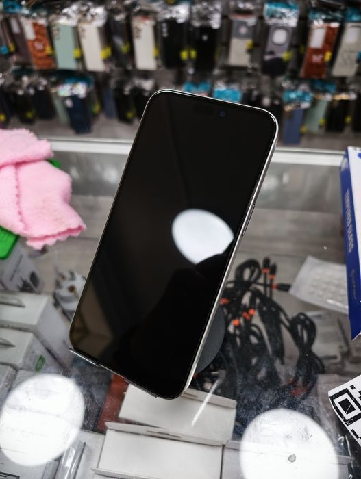 Продам iPhone 15 Pro Max 256 GB