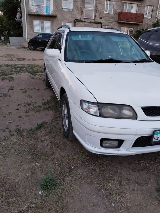 Мазда универсал продаю