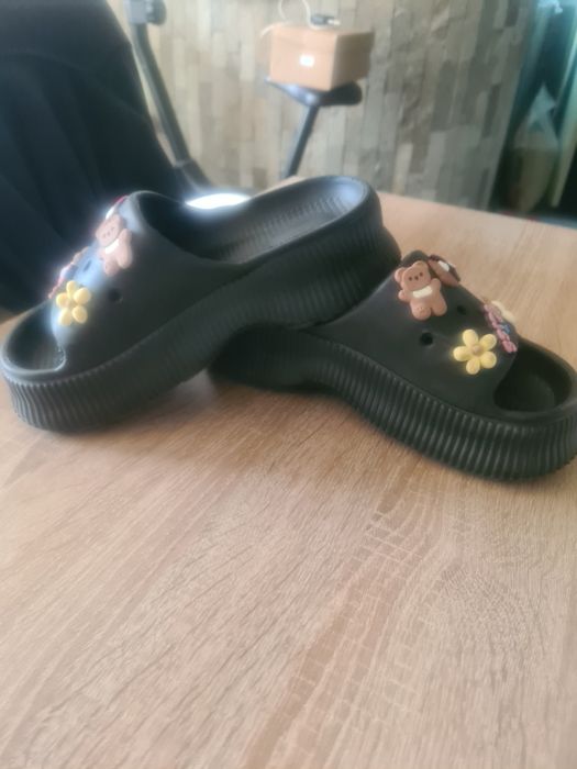 Дамски чехли номер 37