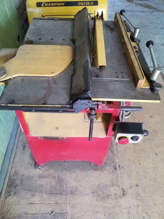 Станок деревообрабатывающий 380в