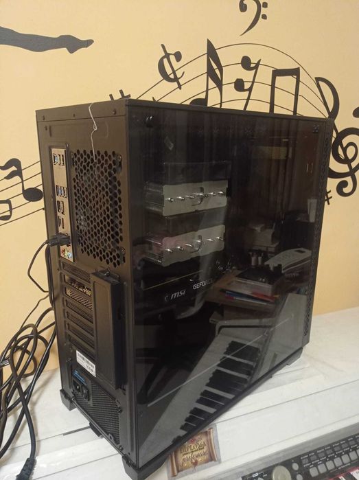 Unitate PC de STUDIO