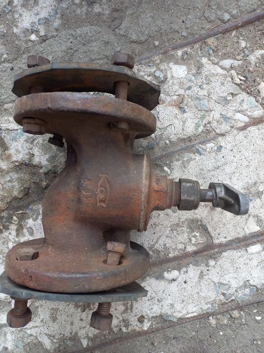 Продам кран на 40.