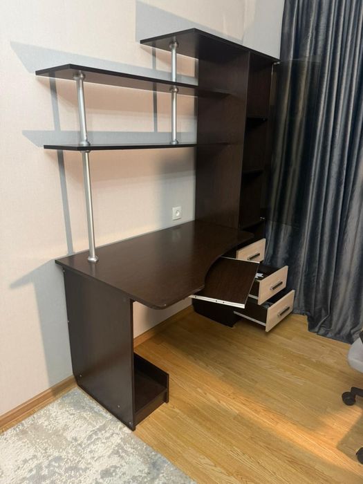 Письменный стол, город Алматы