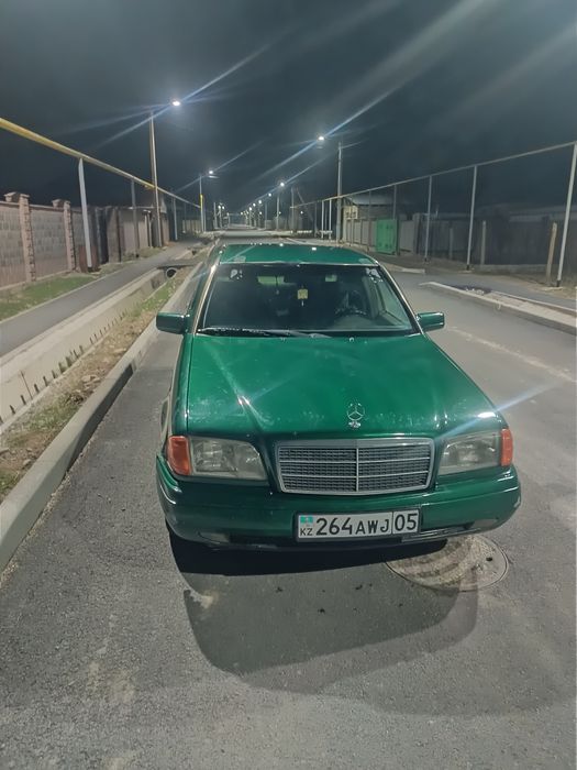 Мерседес С 220 202кузов