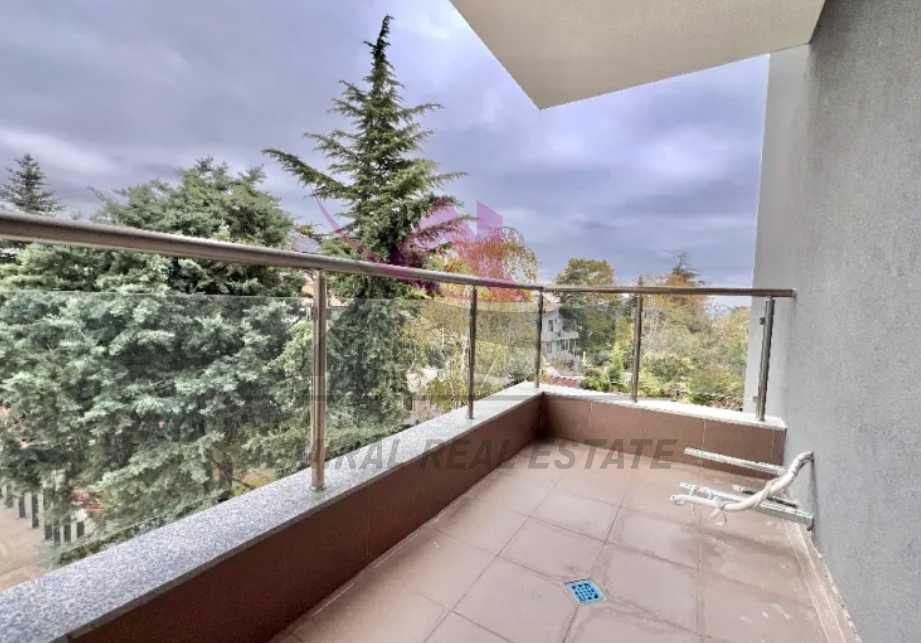 Продава се Тристаен апартамент в Варна, м-т Траката - 85 кв.м за 1942 €/кв.м - Снимка #5