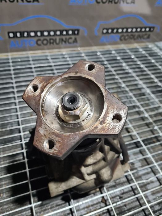 Cutie de Tranfer Grup Fata Nissan Qashqai 2.0 D 2007 - 2010 150CP Manuala 6 Trepte M9R ...