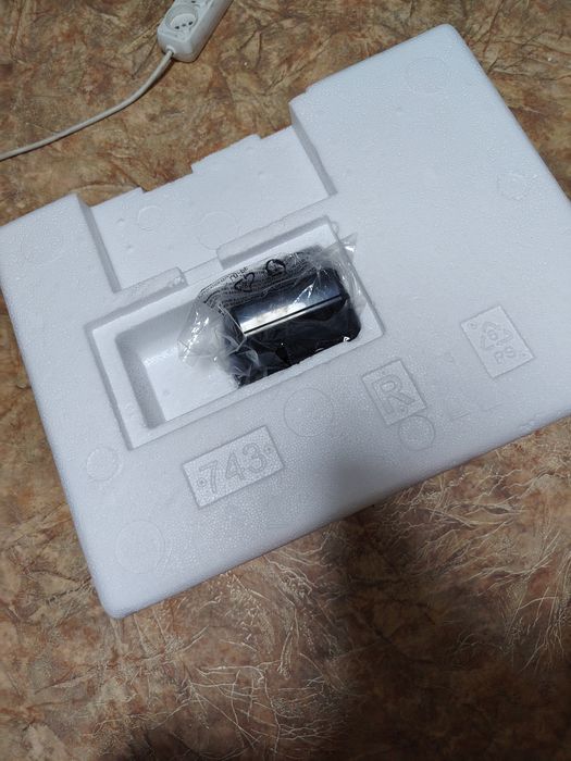 Швейная машина   .