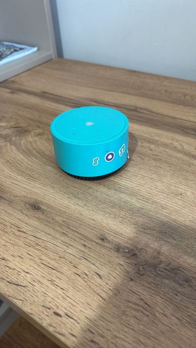 Умная колонка Алиса