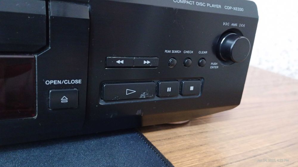 CD плеър Sony CDP XE-330 и магнетофон Unitra ZK-120 Grundig