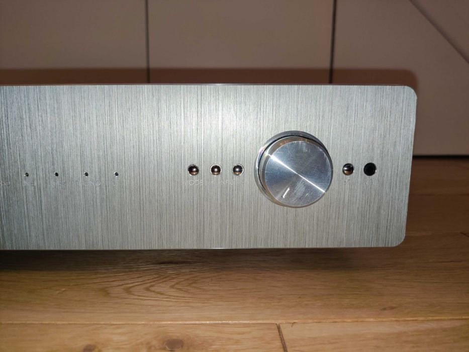 Roksan Kandy K3 Интегриран Стерео Hi-Fi Усилвател