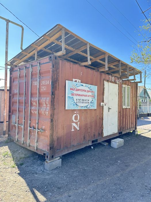 Обшитый контейнер 20 тонн.