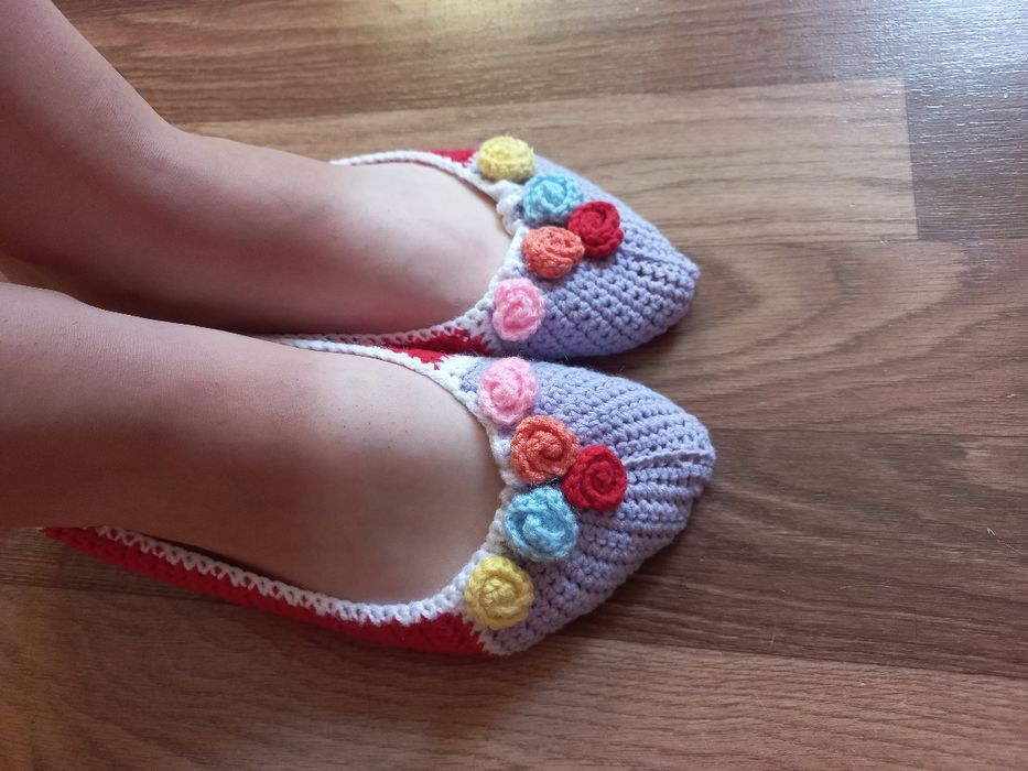 Игрушки, следки-тапочки , ручная работа