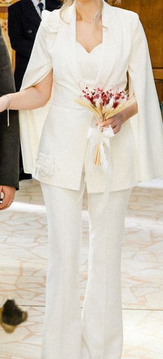 Costum alb pentru botez/cununie civila