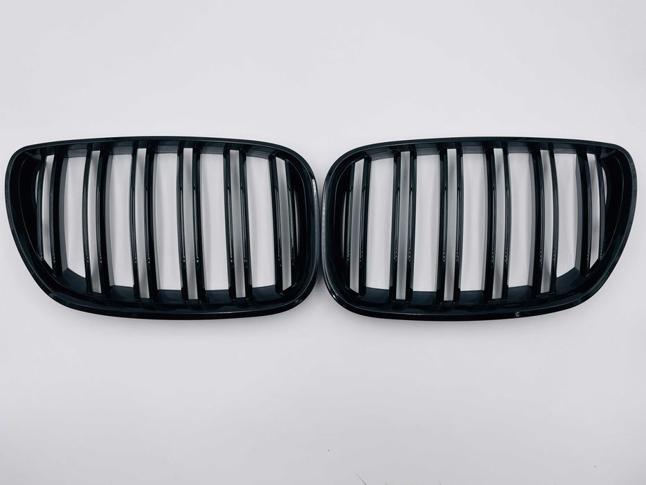 Grila dubla neagra compatibila BMW X5 E53 Facelift LCI