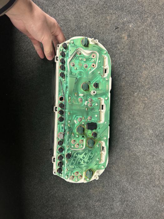 Прибор камри 25 щиток спидометр