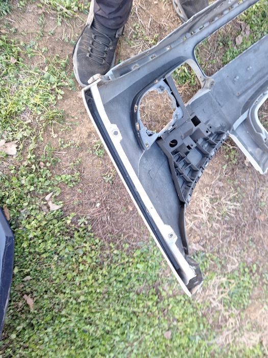 Предна броня за Skoda Fabia 2010