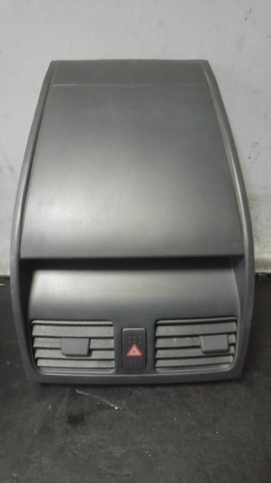 consola centrala cu grila ventilatie fiat sedici 16  73822-79j