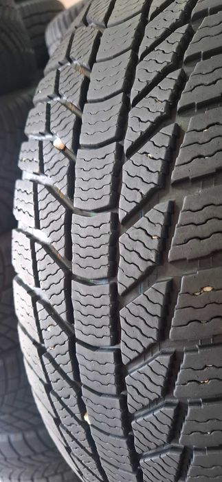 4бр. 235/60/18 General 6.8mm грайфер ,дот 21г. Безплатен монтаж