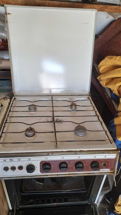 Газплита     с  эл.поджигом