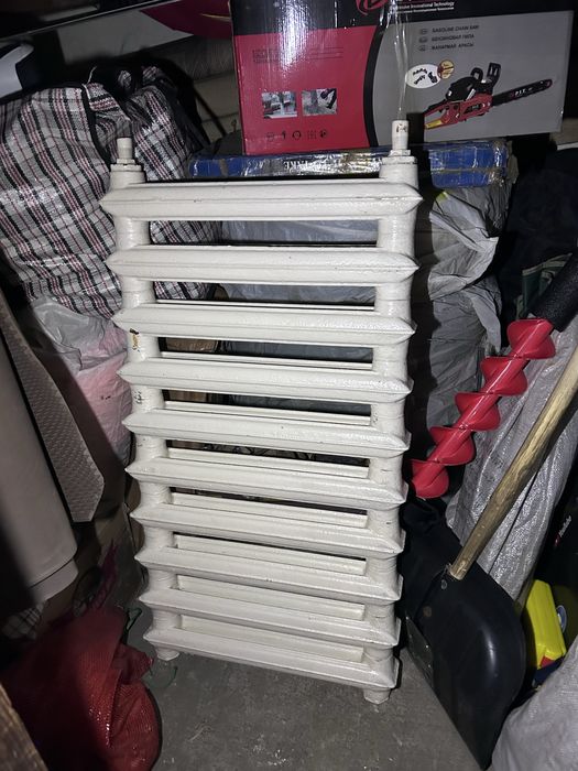 Батарея чугунная 10 секций